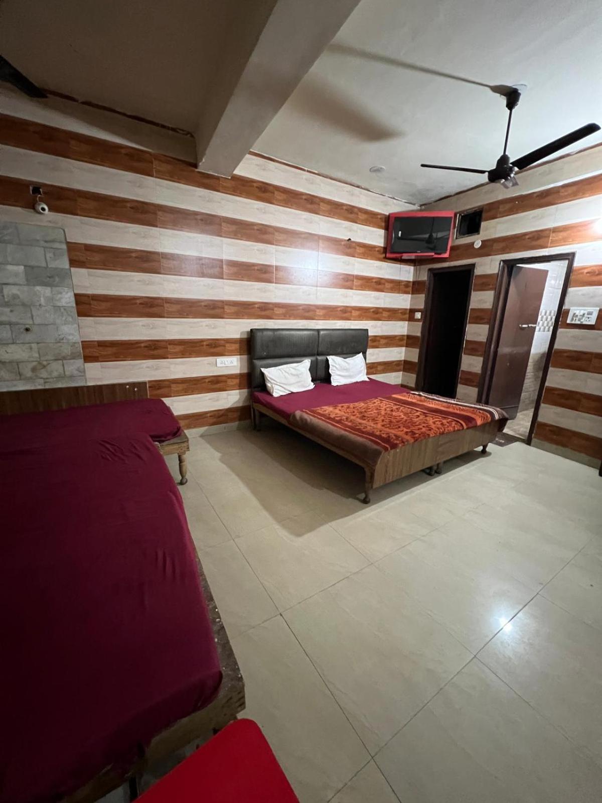 Hotel Skylark อัมริตสา ภายนอก รูปภาพ